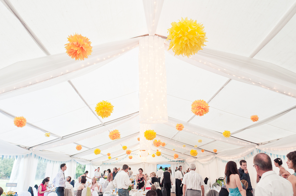 Tent rental Miami supplies and installation